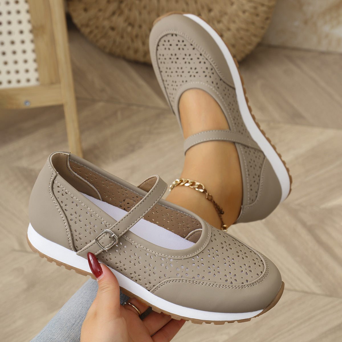 Hollow Out Breathable One Pedal Casual Sports Single-layer Shoes